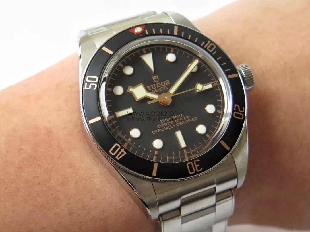 ZF厂帝舵碧湾1958小黑盾M79030复古腕表39MM对比正品评测-涛哥玩表